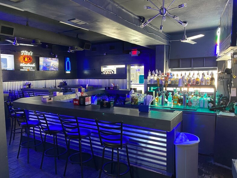 More Photos Of 2451 Central Ave, Saint Petersburg Restaurant For Lease