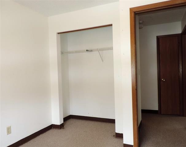 More Photos Of 645 S Lucas St, Iowa City Apartments For Sale