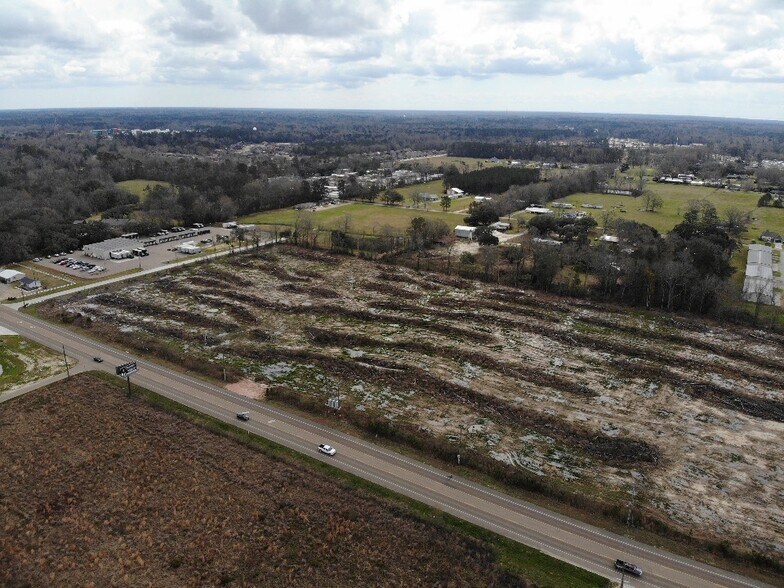 More Photos Of W Club Deluxe Road, Hammond Land For Sale