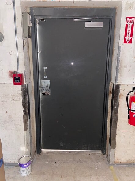 More Photos Of 611 Luzerne St, Scranton Storefront For Lease