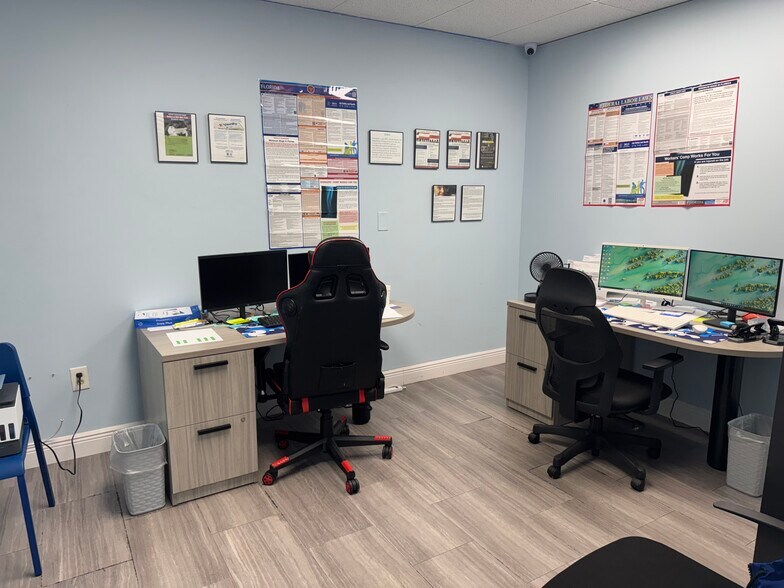 More Photos Of 717 Ponce de Leon Blvd, Coral Gables Office For Sale