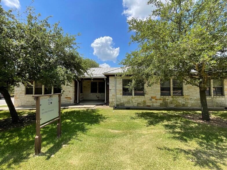 More Photos Of 5901 Old Fredericksburg Rd, Austin Medical For Lease