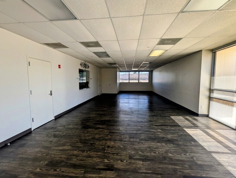 More Photos Of 3600 William D Tate Ave, Grapevine Medical For Lease