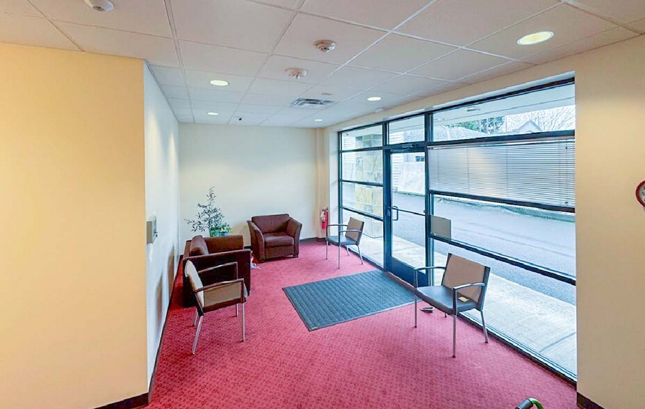 More Photos Of 1122 W 7th Ave, Eugene Office For Sale