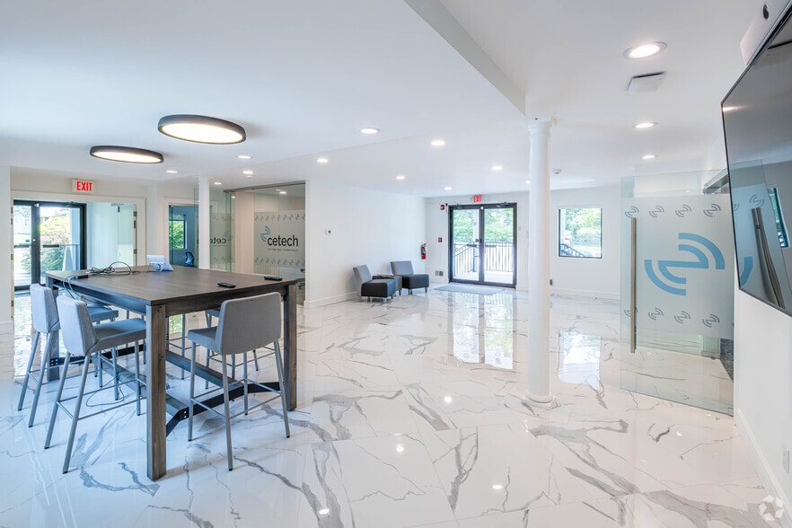 More Photos Of 682 US-202, Bridgewater Office For Sale