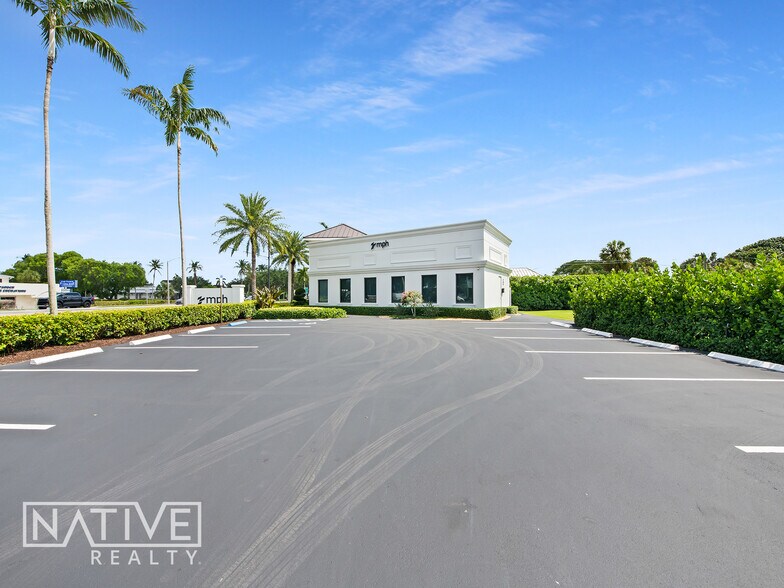 More Photos Of 6199 N Federal Hwy, Boca Raton Freestanding For Sale