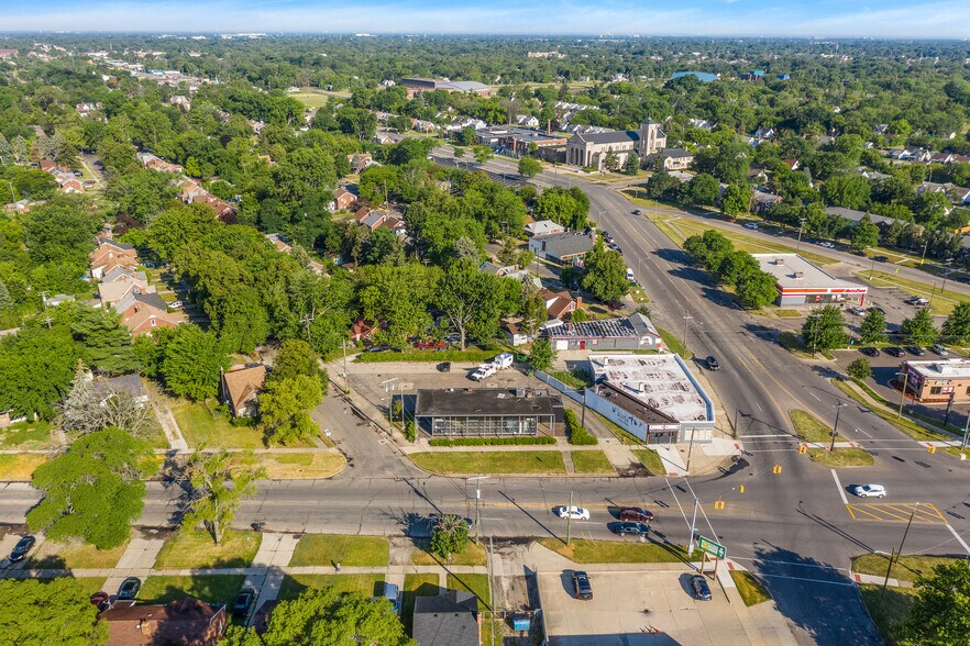 More Photos Of 18901 Kelly Rd, Detroit Bank For Sale