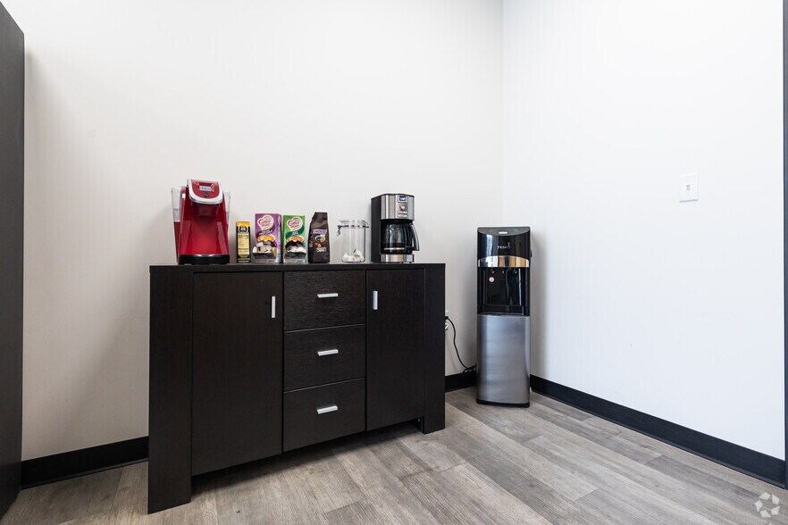 More Photos Of 1580 S 500 W, Salt Lake City Coworking Space