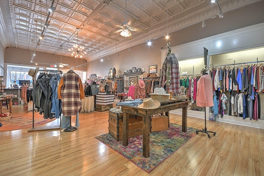 More Photos Of 531 State St, Bristol Storefront Retail Office For Sale