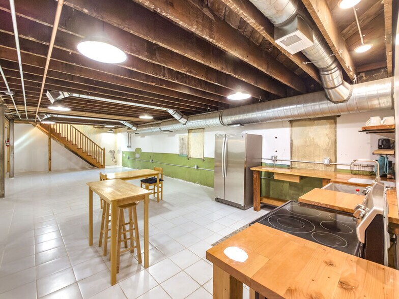 More Photos Of 182 S Main St, Helper General Retail For Sale