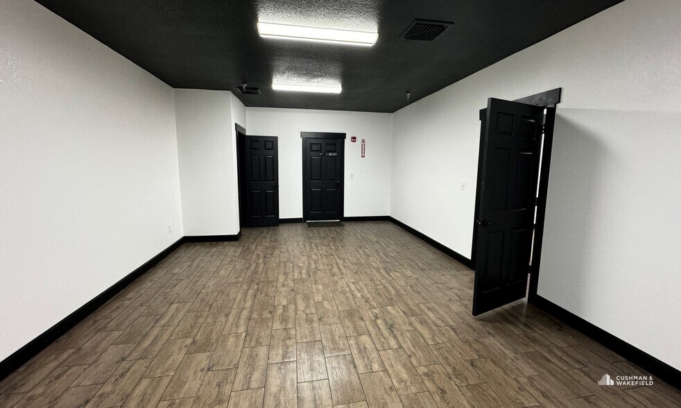 More Photos Of 599 W 71st St, Loveland Industrial For Sale