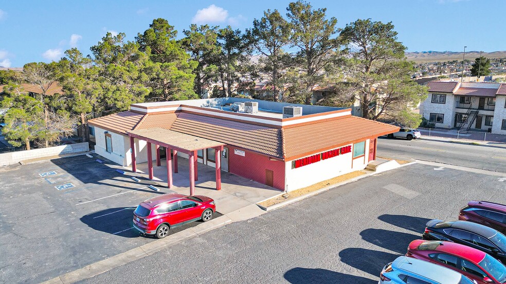 More Photos Of 705 E Virginia Way, Barstow Medical For Lease