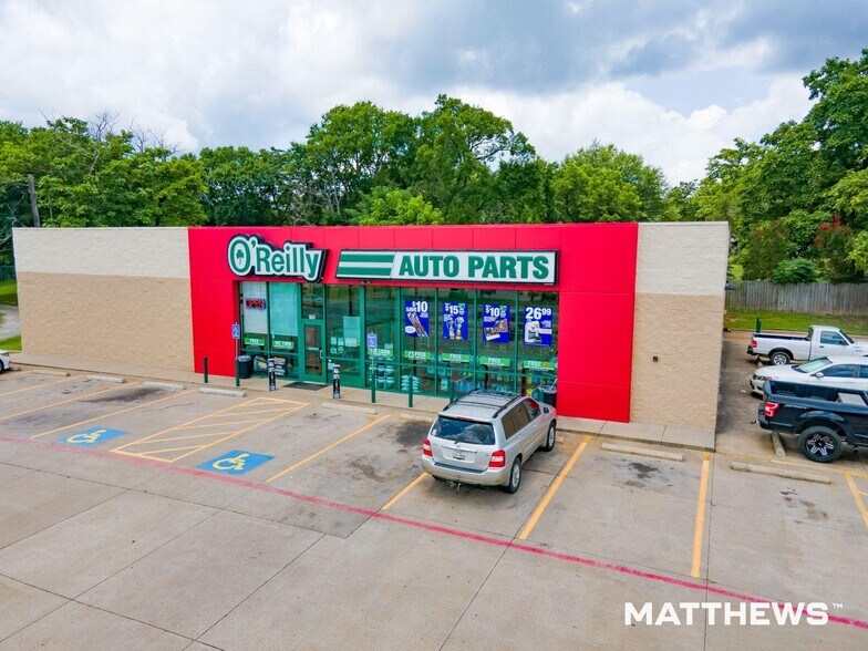 Primary Photo Of 507 W State St, Black Mountain Freestanding For Sale