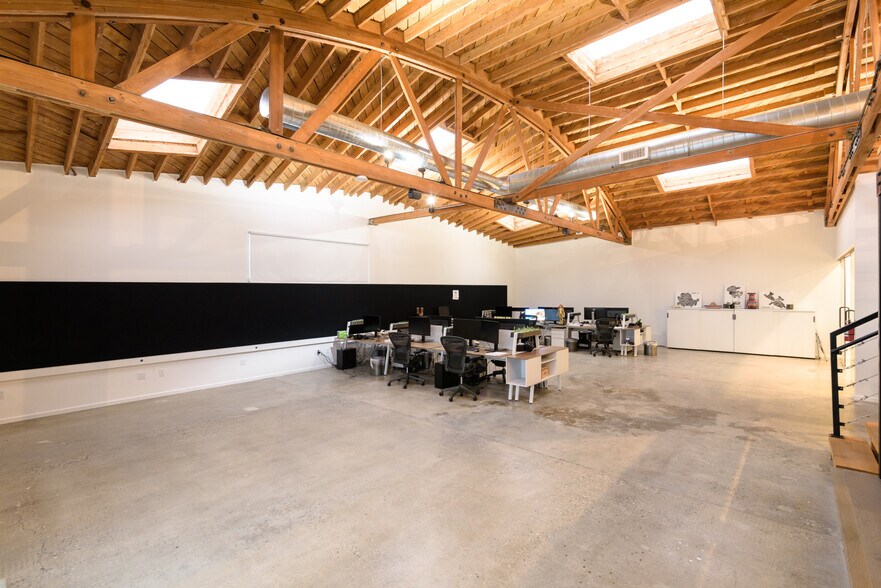 More Photos Of 5822 Washington Blvd, Culver City Loft Creative Space For Lease