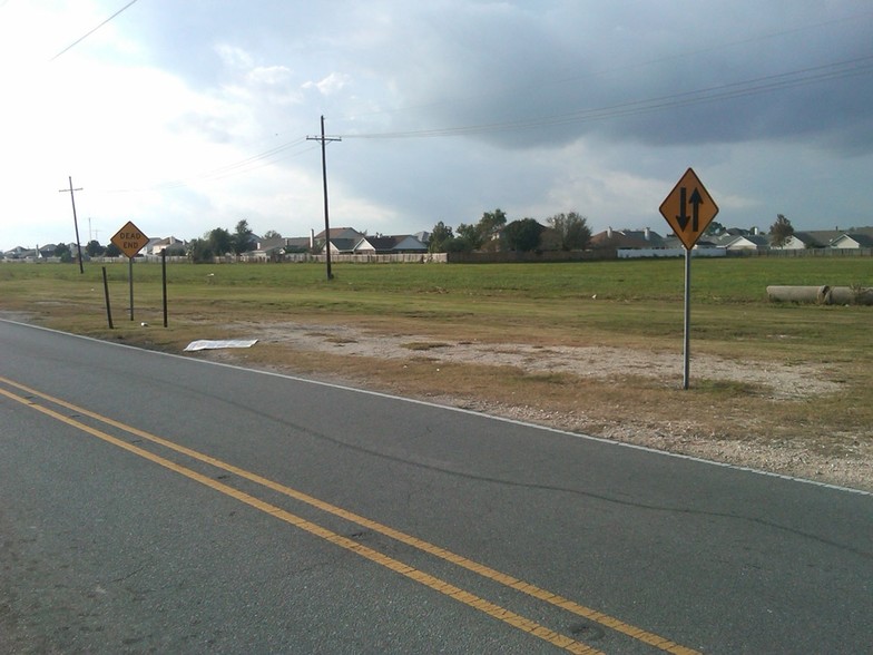 Primary Photo Of Manhattan and Harvey Blvd, Harvey Land For Sale