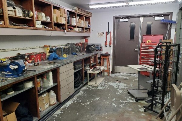 More Photos Of 150 Trading Bay Rd, Kenai Warehouse For Sale