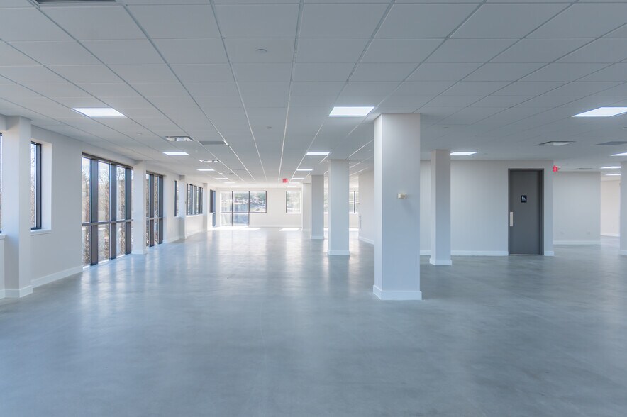 More Photos Of 11 Pleasant Street Connector, Framingham Medical For Lease