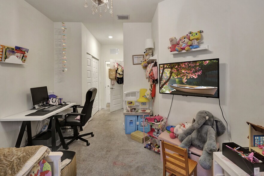 More Photos Of 15809 NW 91st Ct, Miami Lakes Specialty For Sale