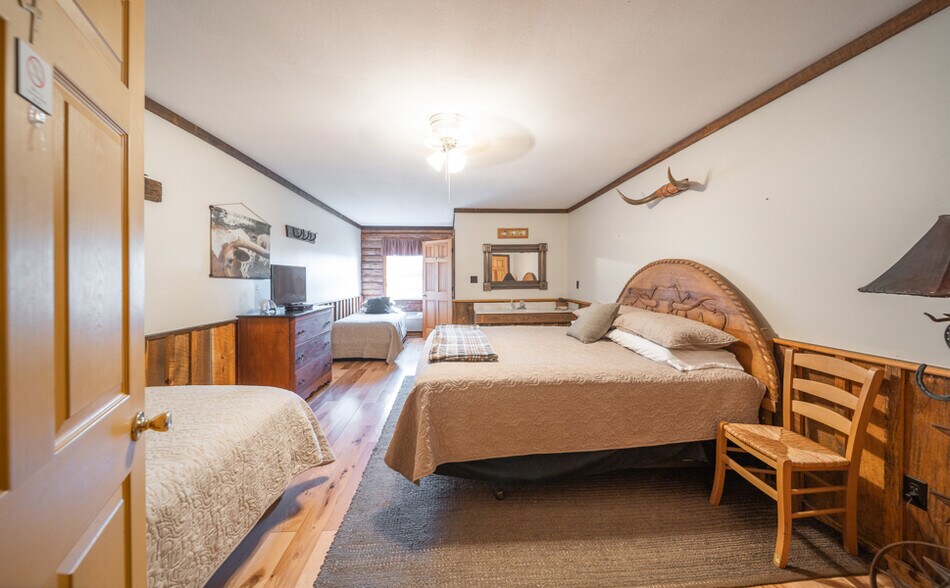 More Photos Of 15270 Cedarstone Drive, Eminence Land For Sale