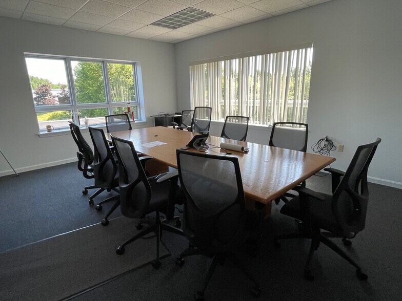 More Photos Of 83 Anthony Ave, Augusta Office For Lease
