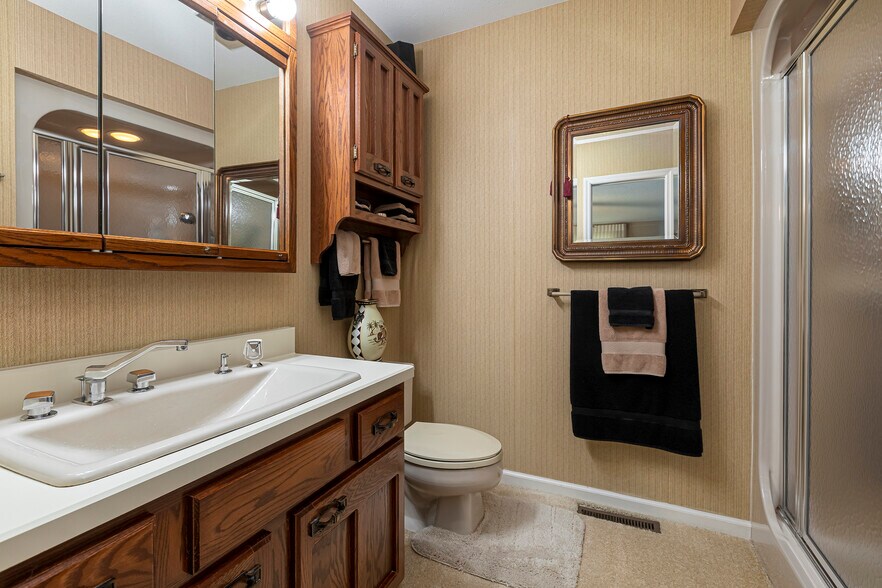 More Photos Of 15866 Moellers Rd, Marion Specialty For Sale