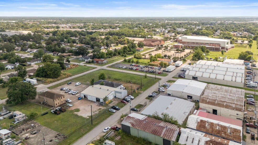 More Photos Of 6920 Winton St, Houston Land For Sale