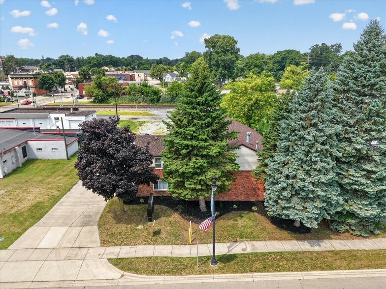 More Photos Of 36050 Goddard Rd, Romulus Auto Repair For Sale