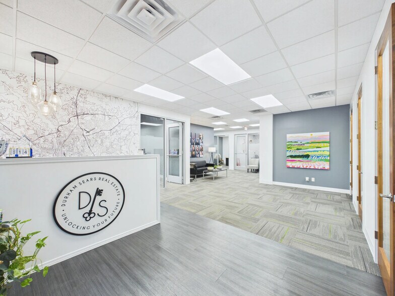 More Photos Of 700 Brookstone Centre Pky, Columbus Medical For Lease