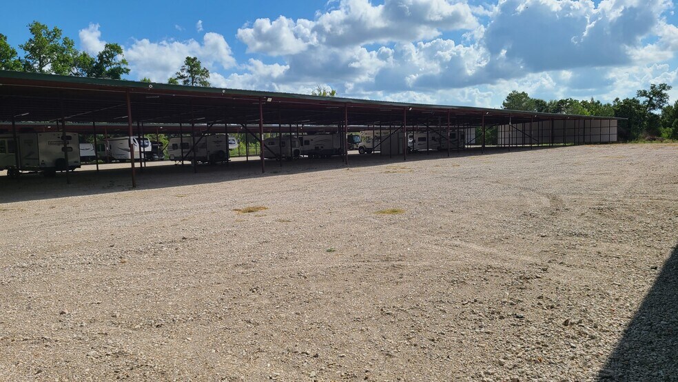 More Photos Of 26410 Hufsmith Conroe Rd, Magnolia Self Storage For Sale