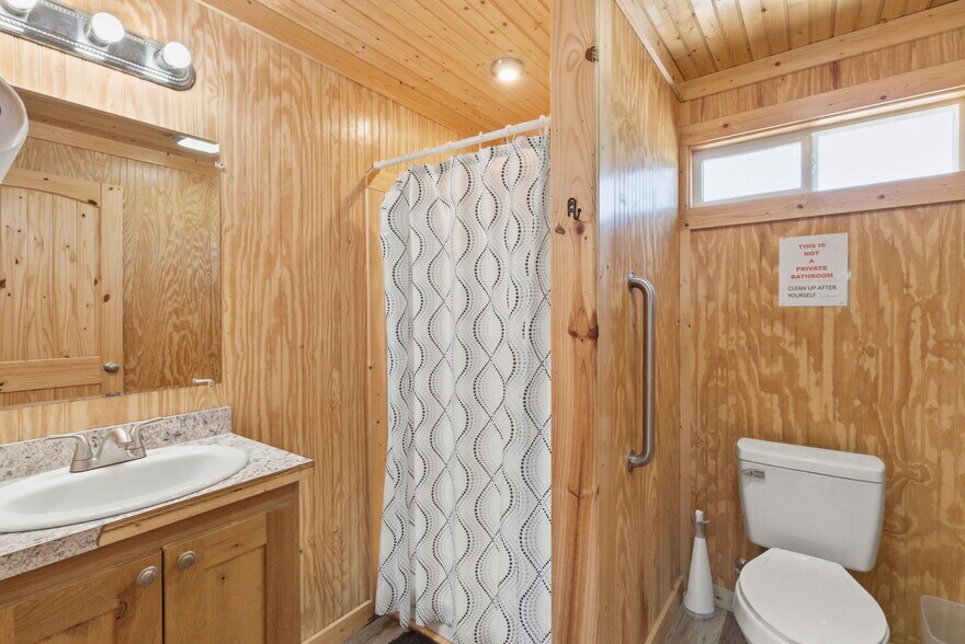 More Photos Of 351 My Ln, Millsap Trailer Camper Park For Sale