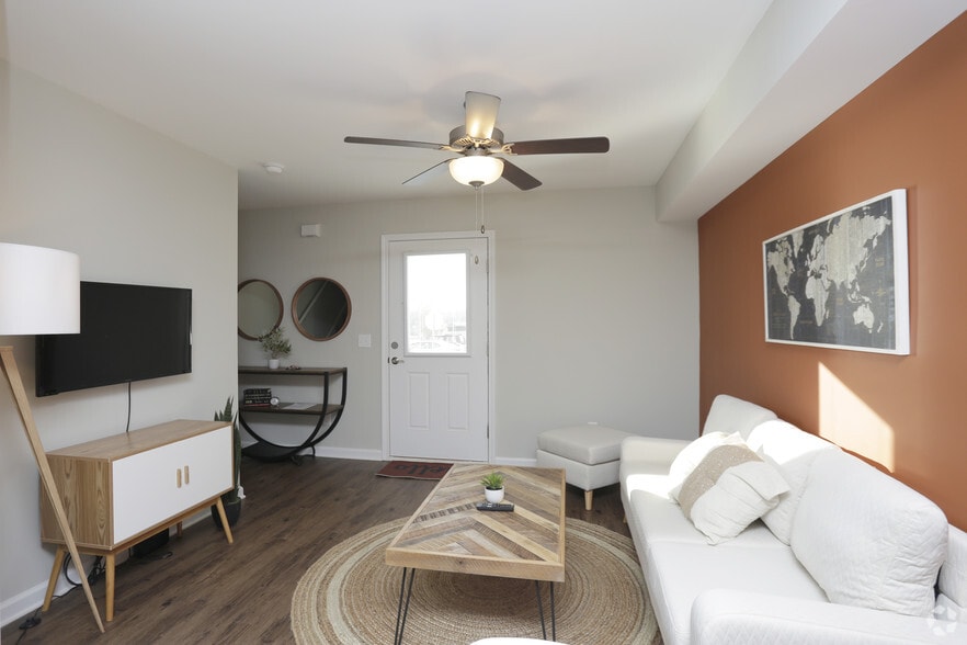 More Photos Of 1980 W Main St, Central Apartments For Sale