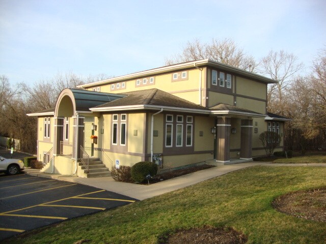 Primary Photo Of 219 W 55th St, Clarendon Hills Office For Lease