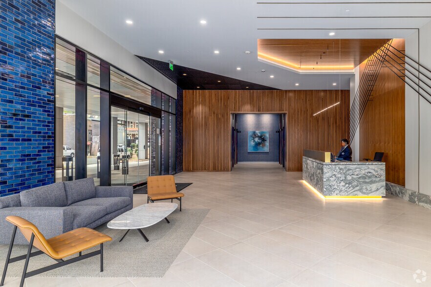 More Photos Of 110 East Blvd, Charlotte Office For Lease