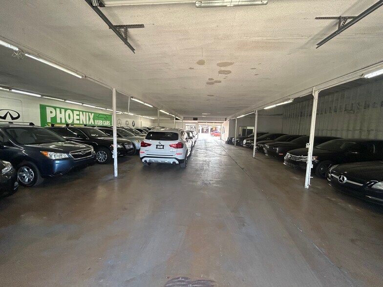 More Photos Of 9110 N Cave Creek Rd, Phoenix Auto Repair For Lease
