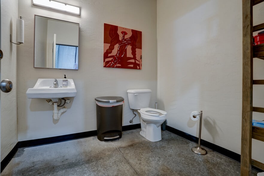 More Photos Of 6655 Intercal way, Prescott Industrial For Sale