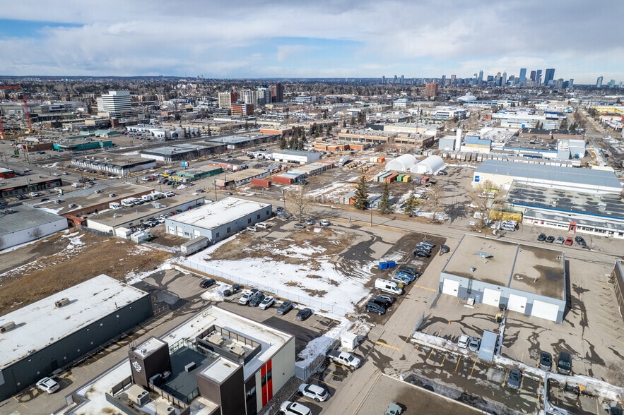 More Photos Of 207 61 Av SE, Calgary Land For Sale