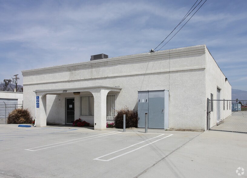 Primary Photo Of 1331 S Santa Fe Ave, San Jacinto Service For Lease