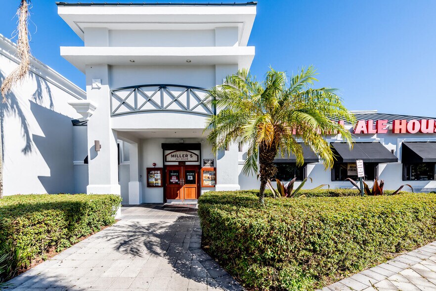 More Photos Of 11523-11631 N Kendall Dr, Miami Unknown For Lease