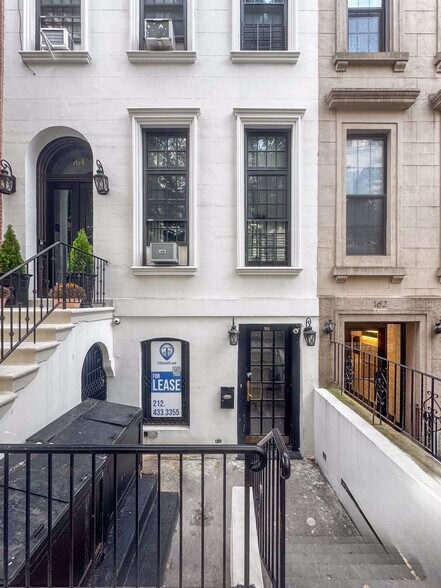 More Photos Of 164 E 61st St, New York Apartments For Lease