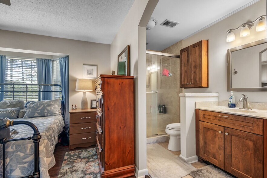 More Photos Of 695 Blue Jay Rd, Rincon General Retail For Sale