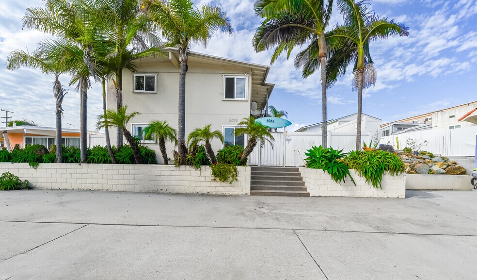 Primary Photo Of 5035 Saratoga Ave, San Diego Apartments For Sale