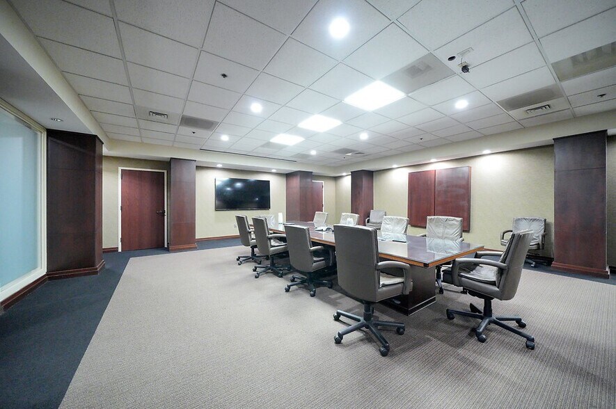 More Photos Of 11632 Harrisburg Rd, Fort Mill Light Manufacturing For Sale