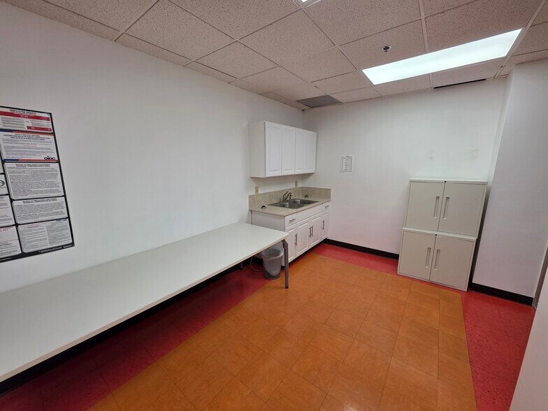 More Photos Of 110 Broadway St, San Antonio Coworking Space