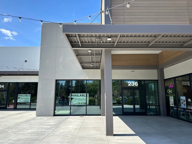 More Photos Of 232-242 Golf Club Rd, Pleasant Hill Storefront Retail Office For Lease