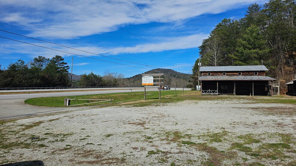 More Photos Of 5987 Highway 441, Wiley Storefront Retail Office For Sale