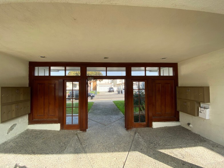 More Photos Of 3636 W 227th Pl, Torrance Apartments For Sale