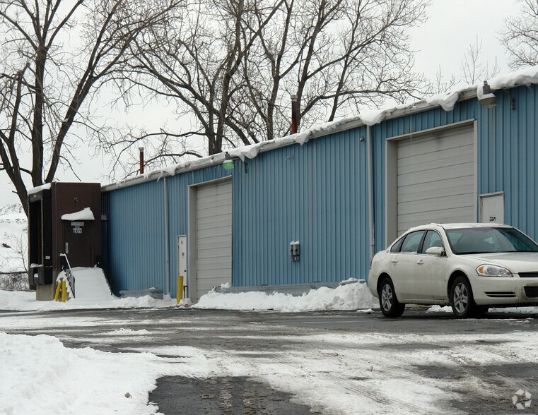 More Photos Of 312 Arco Dr, Toledo Service For Sale