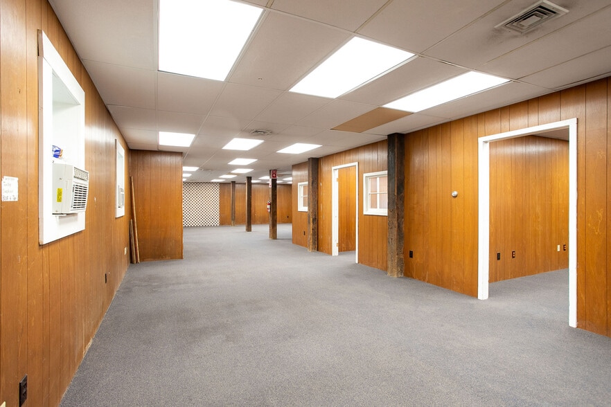 More Photos Of 395 Park St North, Great Barrington Warehouse For Sale