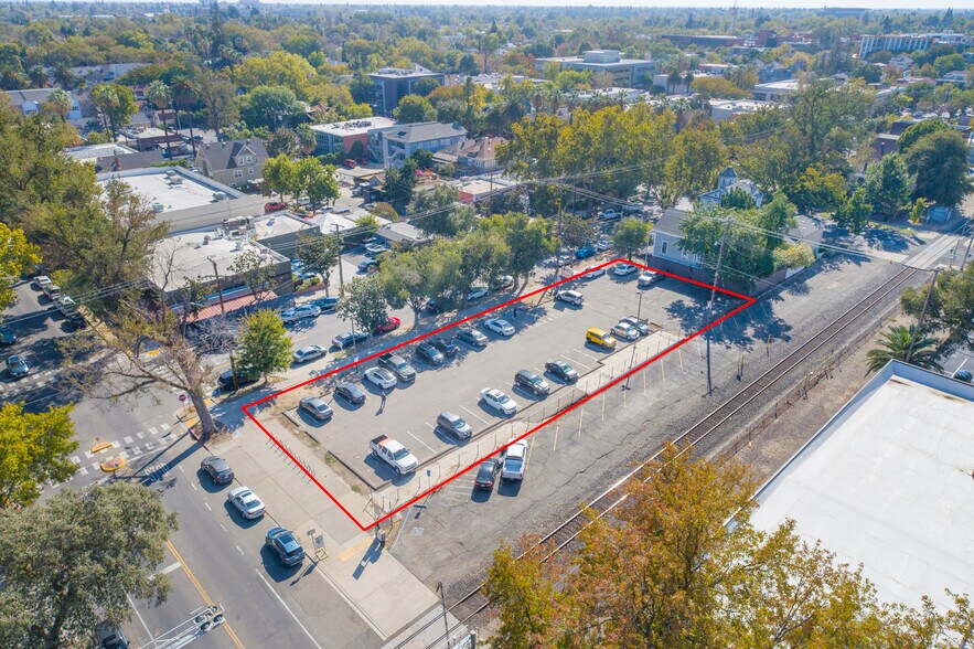 More Photos Of 1926 Capitol Ave, Sacramento Land For Sale