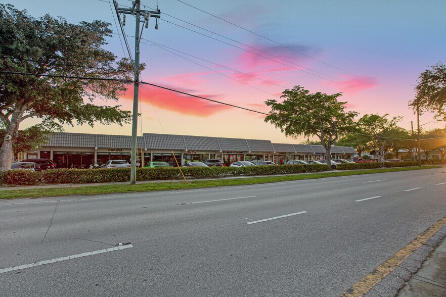 More Photos Of 130 NW 20th St, Boca Raton Unknown For Lease